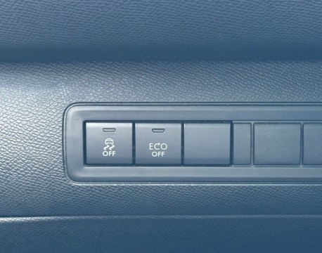 308 SW 1.2 PURETECH 130CH GT LINE TOIT PANO + DISTRIBUTION NEUVE