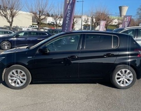 308 1.2 PURETECH 130CH STYLE DISTRIBUTION NEUVE