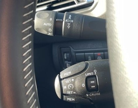 308 1.2 PURETECH 130CH STYLE DISTRIBUTION NEUVE