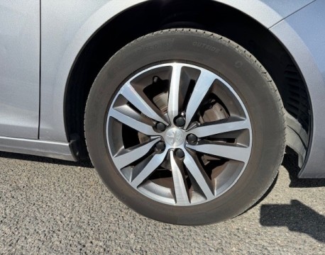 308 1.5 BLUEHDI 130CH S&S ALLURE BUSINESS EAT8