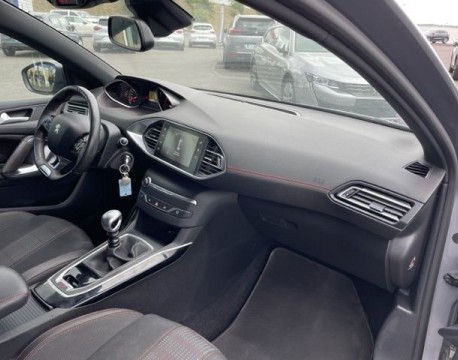 308 1.2 PURETECH 130CH GT LINE DISTRIBUTION NEUVE