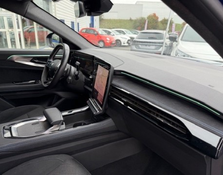 AUSTRAL 1.2 E-TECH FULL HYBRID 200CH ICONIC ESPRIT ALPINE