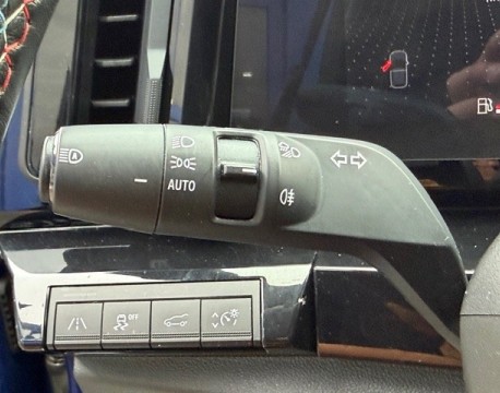 AUSTRAL 1.2 E-TECH FULL HYBRID 200CH ICONIC ESPRIT ALPINE