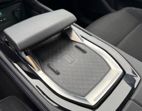 AUSTRAL 1.2 E-TECH FULL HYBRID 200CH ICONIC ESPRIT ALPINE