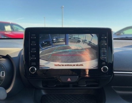 YARIS 116H DESIGN PACK 5P HYBRIDE