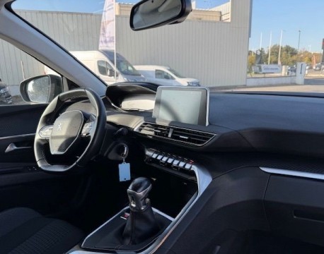 3008 1.2 PURETECH 130CH E6.C ACTIVE BUSINESS DISTRIBUTION NEUVE