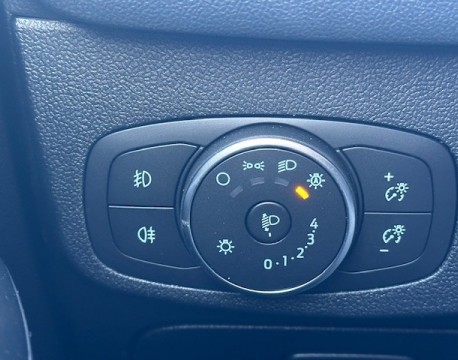 FOCUS SOCIETE 1.5 ECOBLUE 95CH TREND BUSINESS 89G