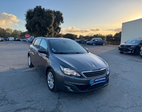 308 1.2 PURETECH 110CH STYLE GPS DISTRIBUTION + 4 PNEUS NEUFS