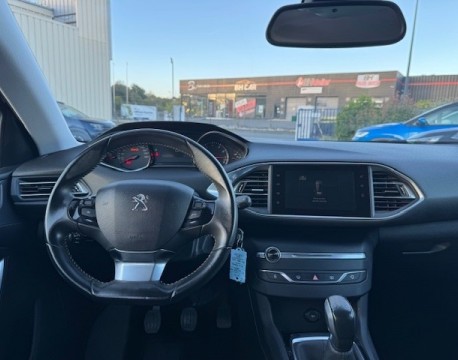308 1.2 PURETECH 110CH STYLE GPS DISTRIBUTION + 4 PNEUS NEUFS