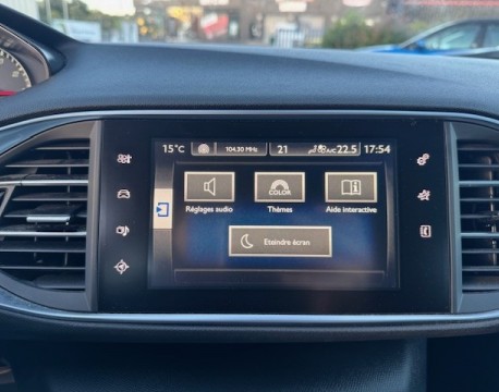 308 1.2 PURETECH 110CH STYLE GPS DISTRIBUTION + 4 PNEUS NEUFS