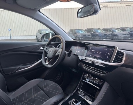 GRANDLAND 1.5 D 130CH ULTIMATE BVA8