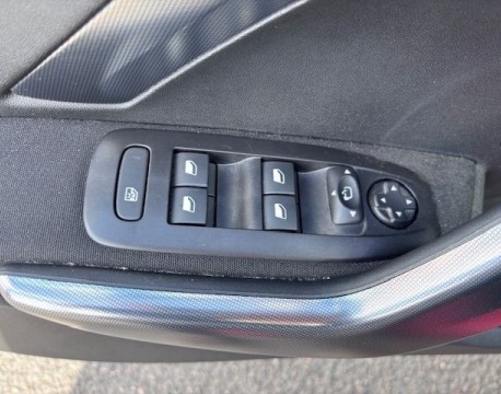 2008 1.2 PURETECH 130CH E6.C ALLURE BUSINESS DISTRIBUTION NEUVE