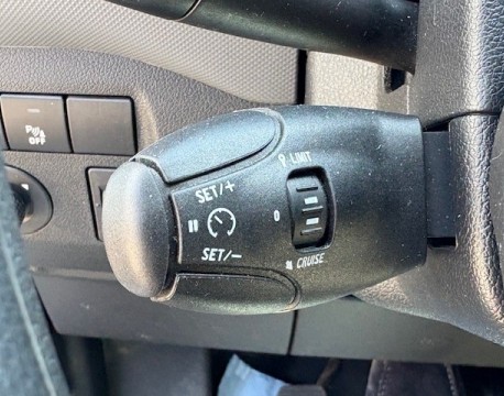 BERLINGO BLUEHDI 75CH CLUB + OPTIONS