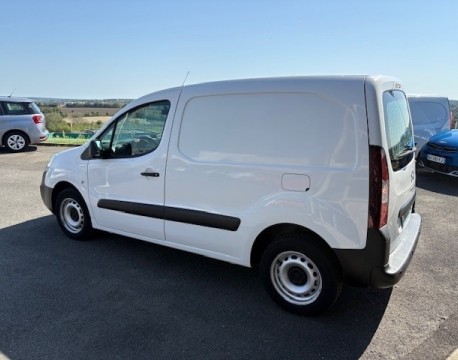 BERLINGO BLUEHDI 75CH CLUB + OPTIONS