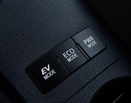 AURIS HSD 136H DYNAMIC 100CH