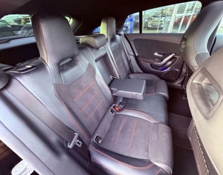 CLA SHOOTING BRAKE 250 E AMG LINE 8G-DCT 160CH