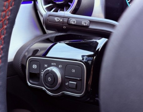 CLA SHOOTING BRAKE 250 E AMG LINE 8G-DCT 160CH