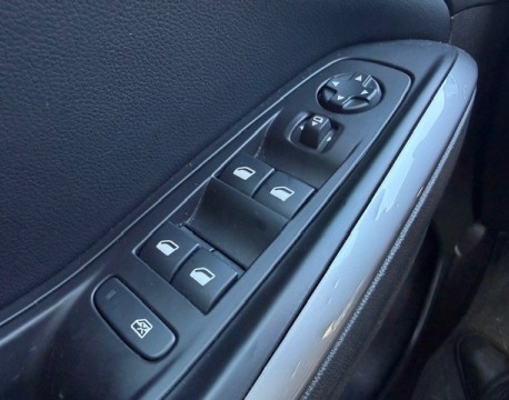 GRANDLAND 1.5 D 130CH ULTIMATE BVA8