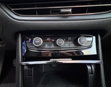 GRANDLAND 1.5 D 130CH ULTIMATE BVA8