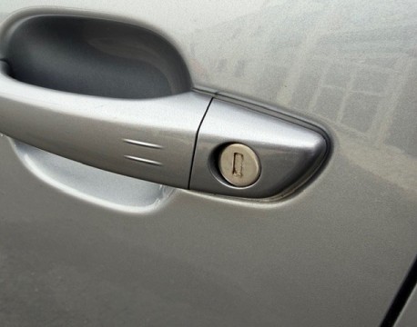 C4 PURETECH 130CH SHINE PACK EAT8 TOIT OUVRANT