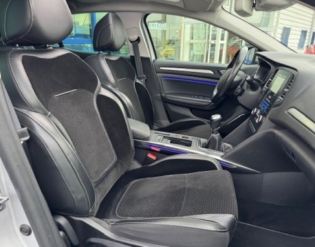 MEGANE IV 1.3 TCE 140CH FAP INTENS TOIT OUVRANT