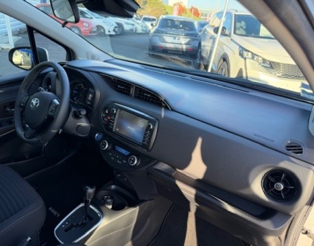 YARIS 100H DYNAMIC 5P