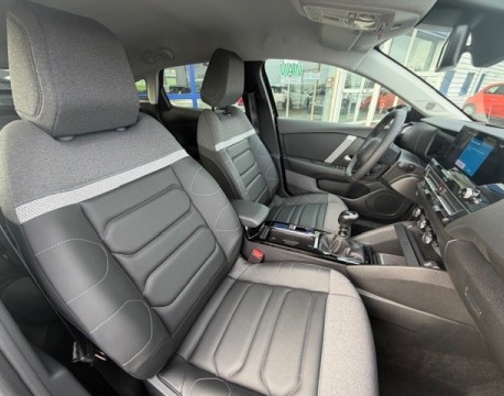 C4 1.2 PURETECH 130CH S&S MAX