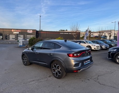 ARKANA 1.6 E-TECH 145CH BUSINESS