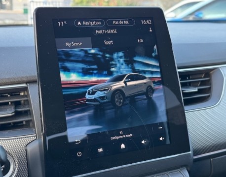 ARKANA 1.6 E-TECH 145CH BUSINESS