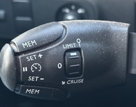 C3 SOCIETE 1.5 BLUEHDI 100CH S&S BVM 6 FEEL NAV