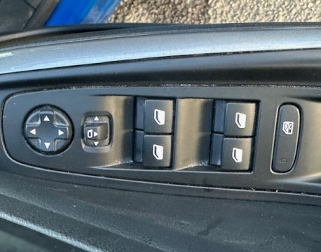 GRANDLAND 1.5 D 130CH ELEGANCE BUSINESS BVA8