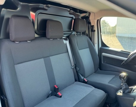 VIVARO FOURGON M 1.5 BLUEHDI 120CH S&S