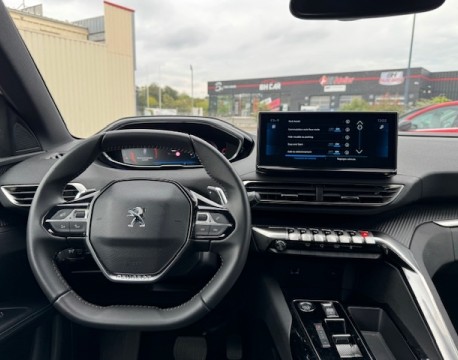 5008 HYBRID 136CH ALLURE PACK + PARK ASSIST