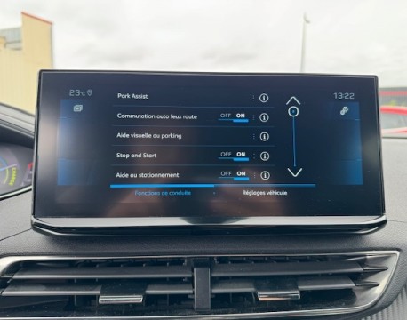 5008 HYBRID 136CH ALLURE PACK + PARK ASSIST