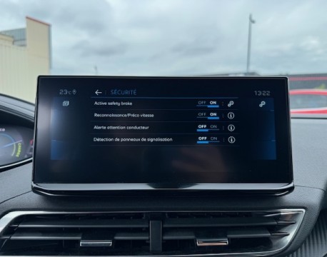 5008 HYBRID 136CH ALLURE PACK + PARK ASSIST