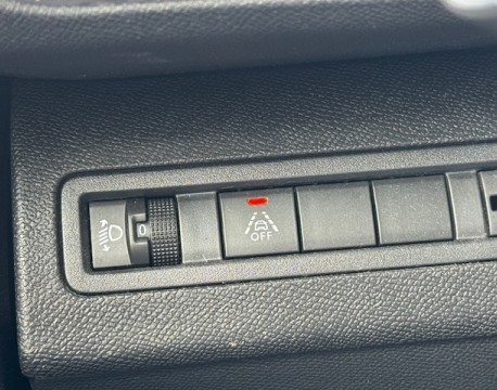 5008 HYBRID 136CH ALLURE PACK + PARK ASSIST