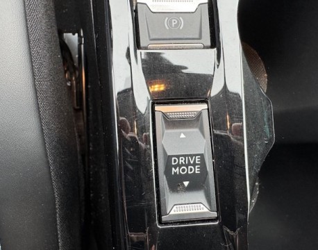 208 1.2 PURETECH 100CH S&S ALLURE PACK EAT8