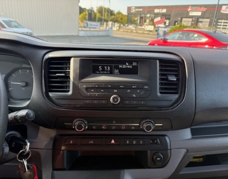 VIVARO FOURGON L2 1.5 D 120CH PACK CLIM