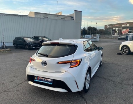 COROLLA 122H DYNAMIC BUSINESS + PROGRAMME BEYOND ZERO ACADEMY