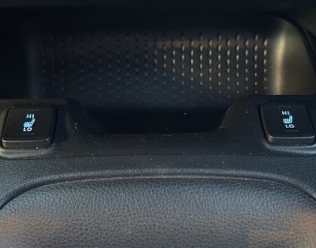 COROLLA 122H DYNAMIC BUSINESS + PROGRAMME BEYOND ZERO ACADEMY