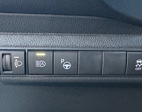 COROLLA 122H DYNAMIC BUSINESS + PROGRAMME BEYOND ZERO ACADEMY