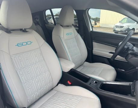 600 1.2 HYBRID 100CH LA PRIMA DCT6