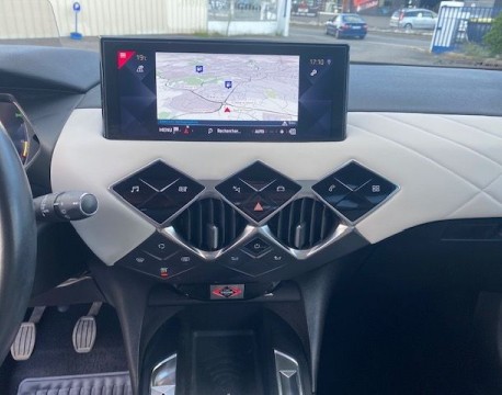 DS 3 CROSSBACK PURETECH 100CH GRAND CHIC RIVOLI DISTRIBUTION NEUVE