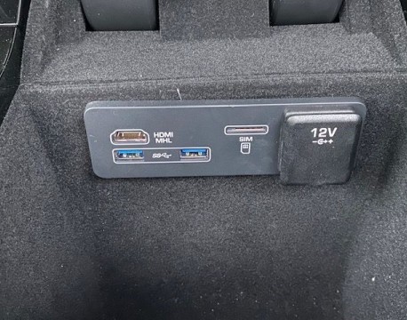 RANGE ROVER VELAR 2.0 SD4 240CH SE MARK VI FULL OPTIONS