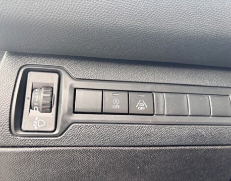 308 1.2 PURETECH 110CH ALLURE DISTRIBUTION NEUVE