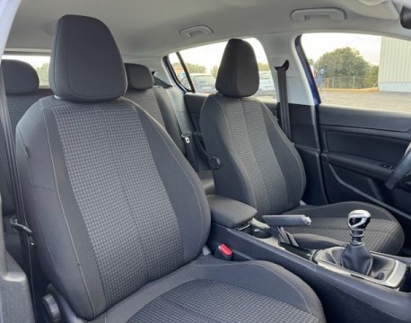 308 1.2 PURETECH 110CH ACTIVE DISTRIBUTION NEUVE