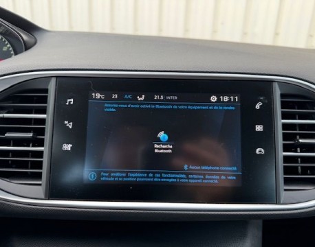 308 1.2 PURETECH 110CH ACTIVE DISTRIBUTION NEUVE