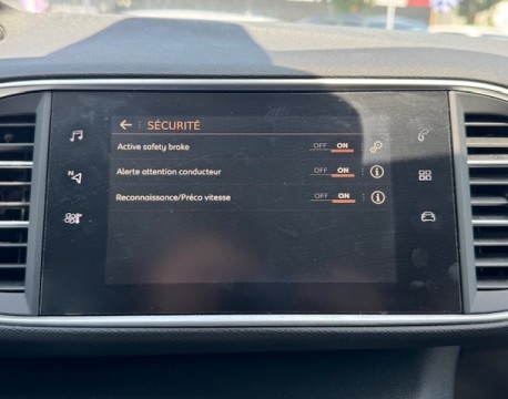 308 1.2 PURETECH 130CH TECH EDITION + PARK ASSIST DISTRIBUTION NEUVE