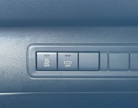 308 SW 1.2 PURETECH 130CH GT LINE TOIT PANO + DISTRIBUTION NEUVE