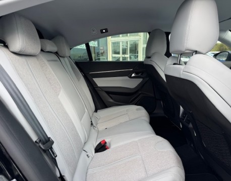 508 HYBRID 225CH ALLURE EAT8